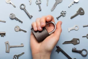 Ersatzschlüssel Set immer haben in Wiesbaden